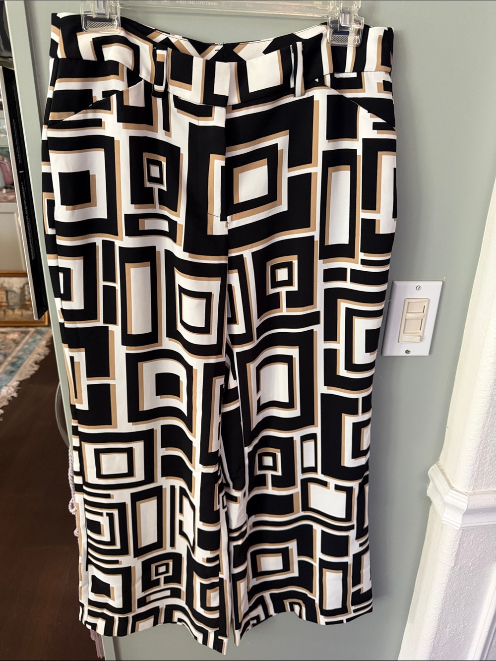 Chico's Black, White & Tan Geometric Wide-Leg Pants